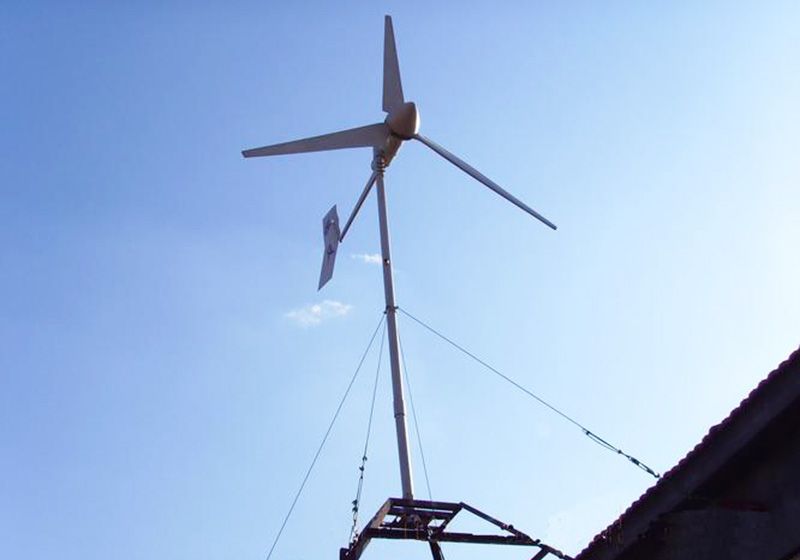 家用風(fēng)力發(fā)電機一天能發(fā)多少電？